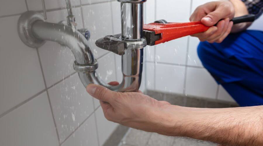 Professional same day plumber in Danciger, TX